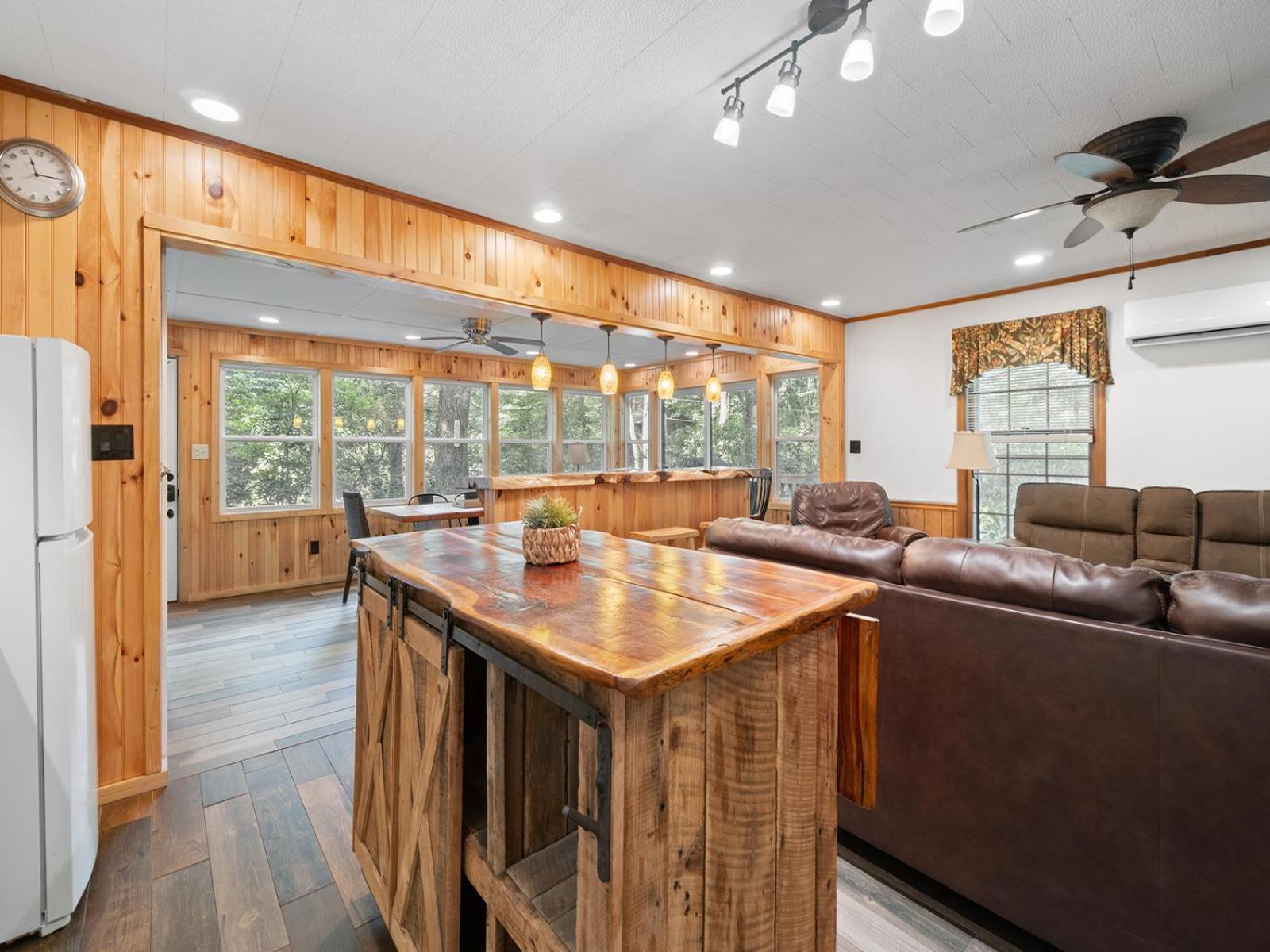 Gingercake Mtn Cottage At Linville Gorge - Wood Burning Fireplace Linville Falls Εξωτερικό φωτογραφία