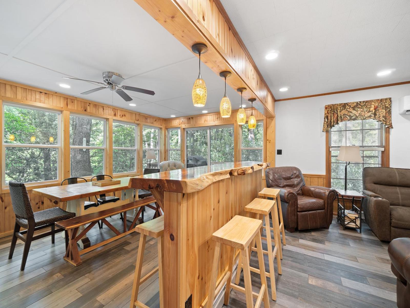 Gingercake Mtn Cottage At Linville Gorge - Wood Burning Fireplace Linville Falls Εξωτερικό φωτογραφία